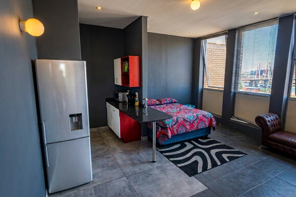 Exceptional Investment Opportunity – Prime Student Accommodation in the Heart of Braamfontein - Photo 3