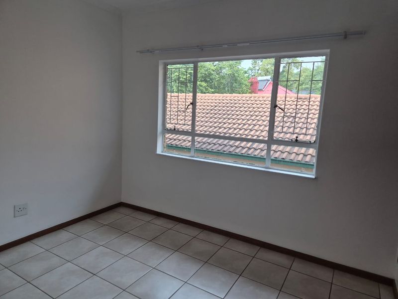 2 Bedroom Apartment to Rent in Sunnyside | Sonskyn |R8 500 per Month - Photo 6
