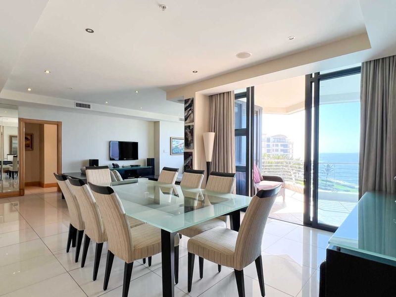 3 BEDROOM | 3.5 BATHROOM APARTMENT - Photo 4