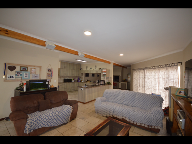 FREESTANDING HOME FOR SALE - HENTIESBAAI - Photo 6