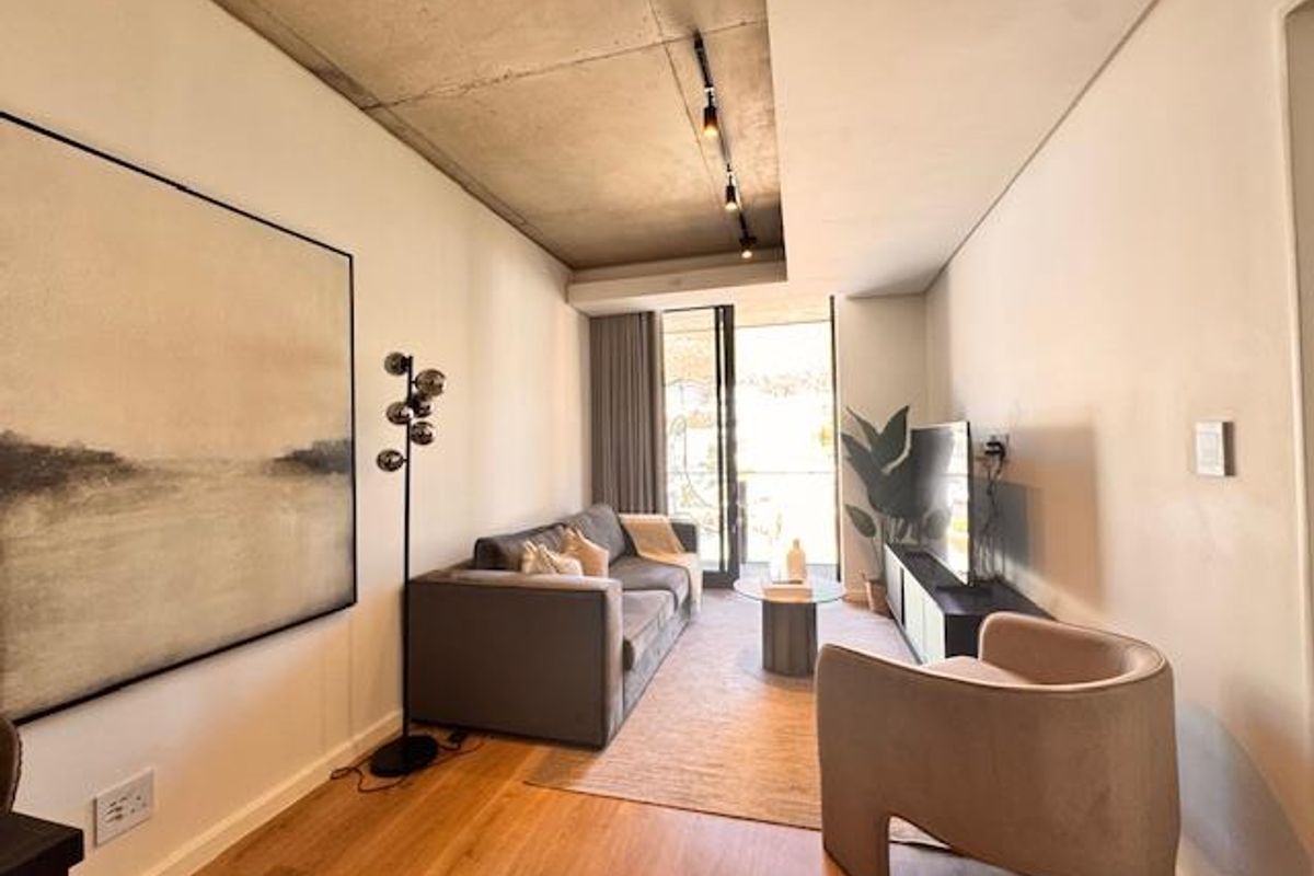 Station House two bedroom corner apartment - Photo 2