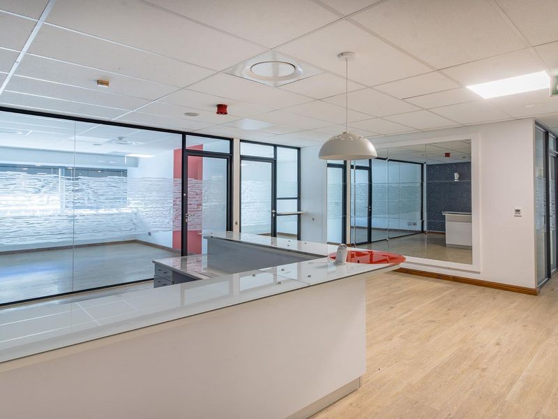 AAA-Grade 4-Star Green Star Office Space To Let - Photo 5