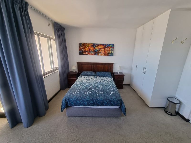 Daily Rental in Ocean View Drive, Sea Point  (minimum stay of 5 days) - Photo 9
