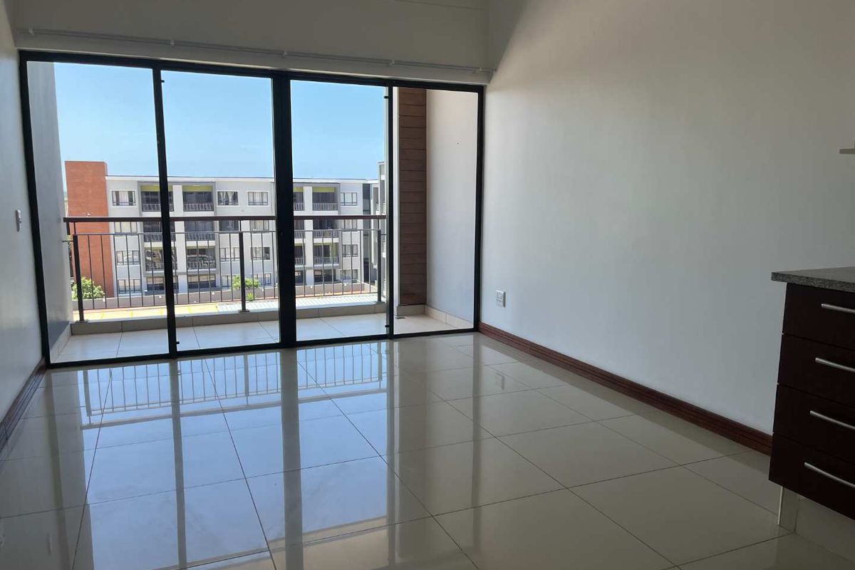 Looking for a well priced investment opportunity in the heart of Umhlanga,,, - Photo 3