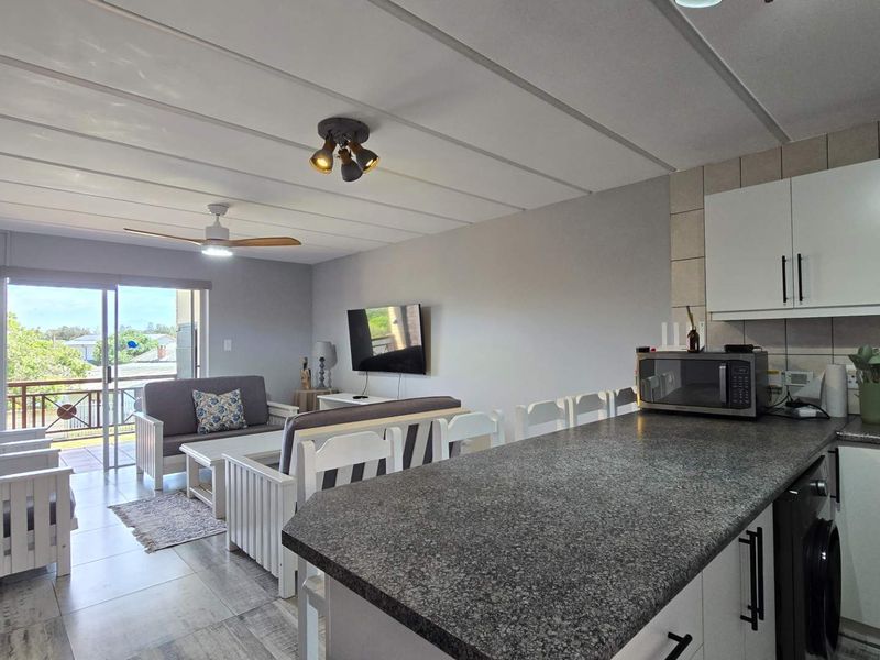 Holiday Apartment 400 meters walk to the beach! - Photo 2