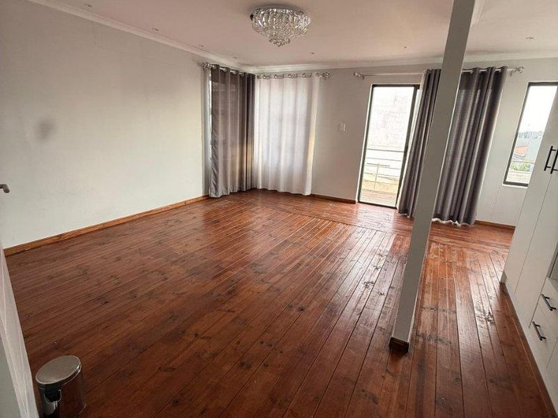 🌊MODERN 2 BEDROOM HOUSE FOR RENT | 📍DOLPHIN BEACH, WALVIS BAY ( Pelican Platz) - Photo 2