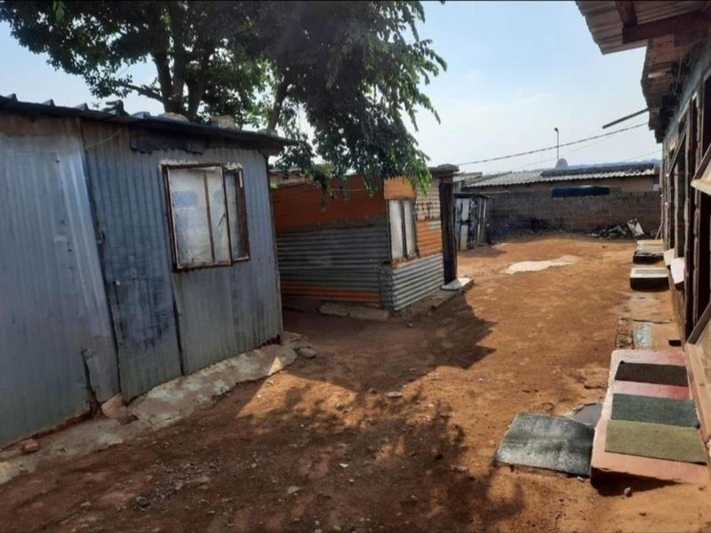 Cash Deal , Cash Deal .Property Investment In Ivory Park Ext 6 - Photo 3