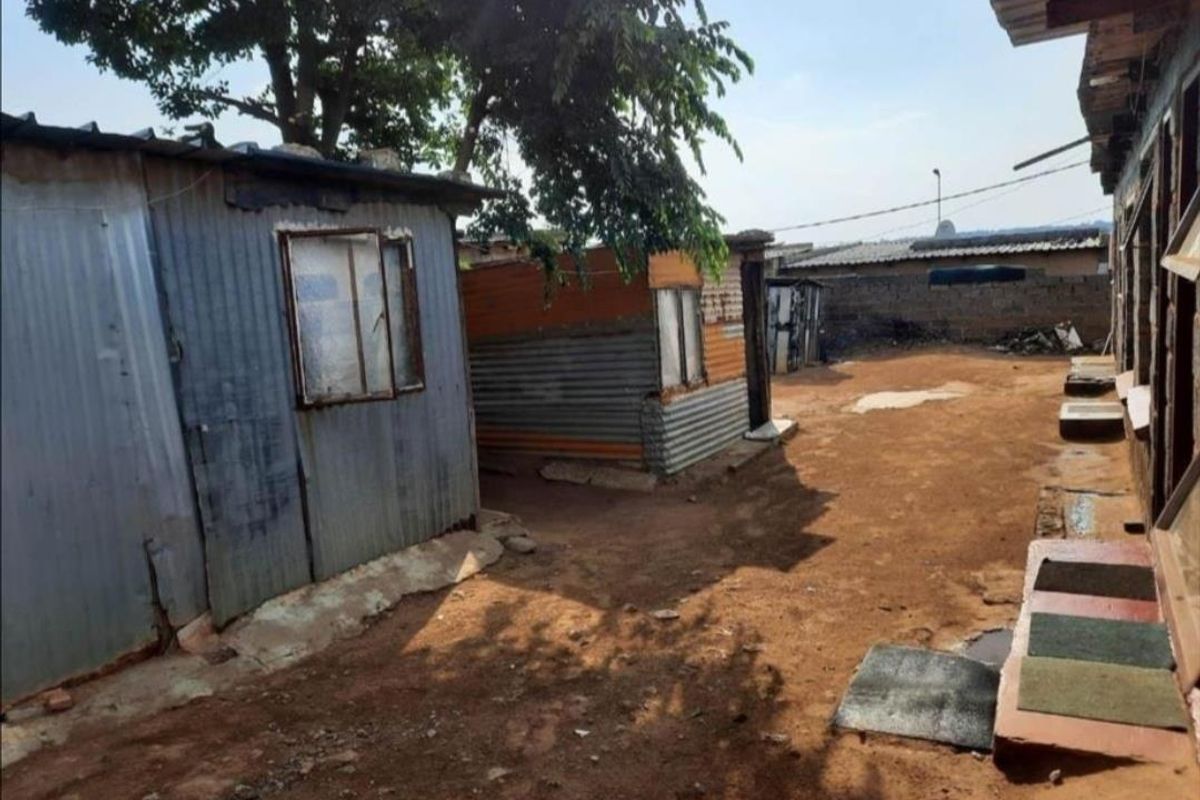 Cash Deal , Cash Deal .Property Investment In Ivory Park Ext 6 - Photo 3