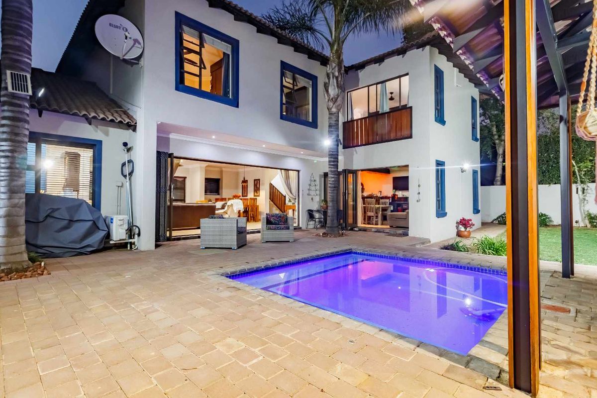 Gorgeous Midlands Estate home - Photo 3