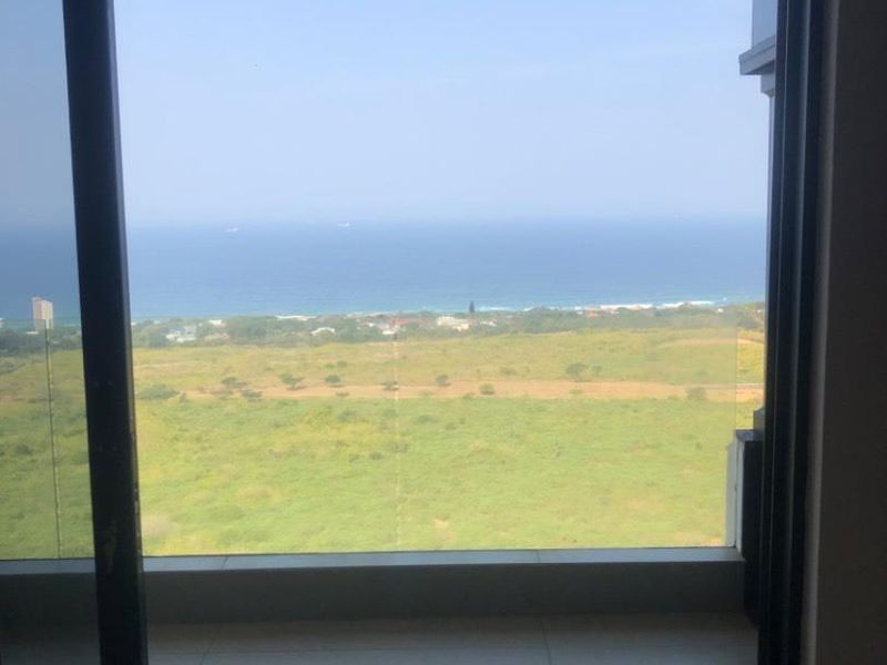 Luxury Living - Photo 7