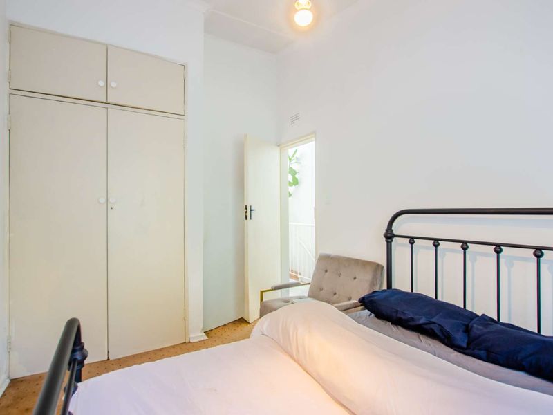 3 Bedroom 1.5 1 Garage apartment available for Rental - Photo 4