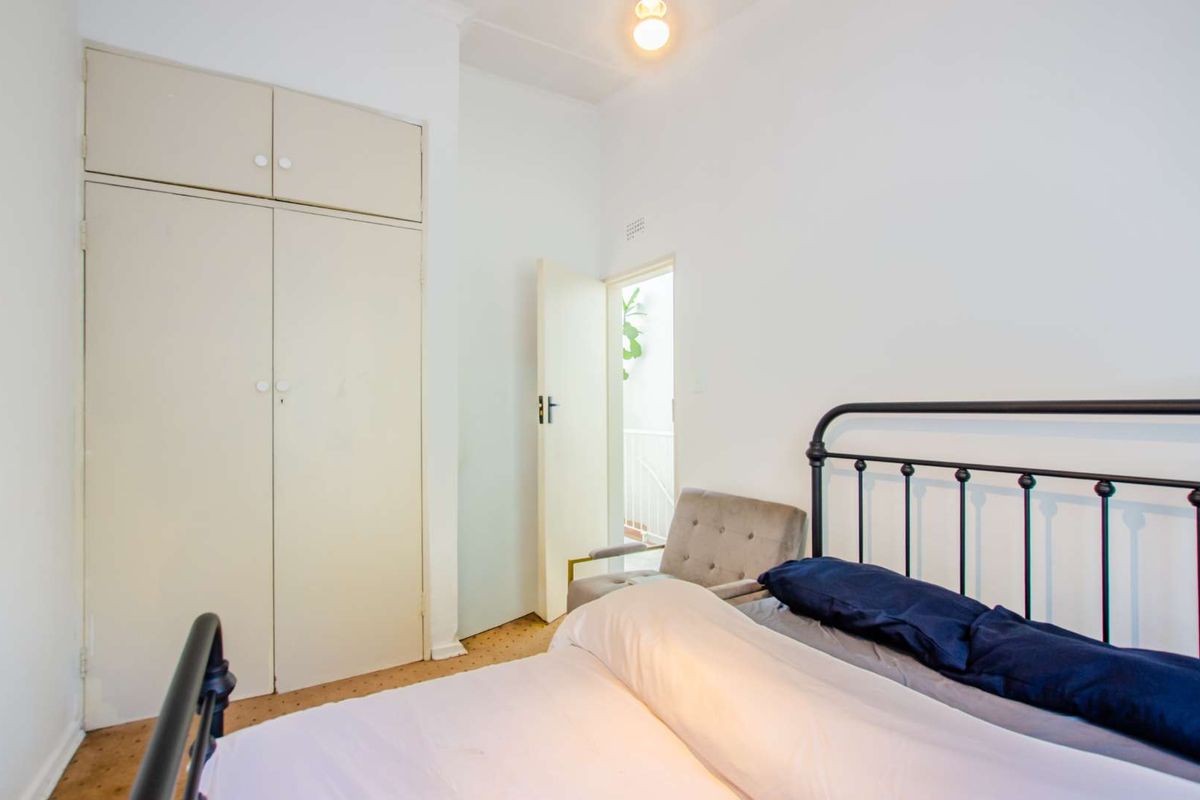 3 Bedroom 1.5 1 Garage apartment available for Rental - Photo 4