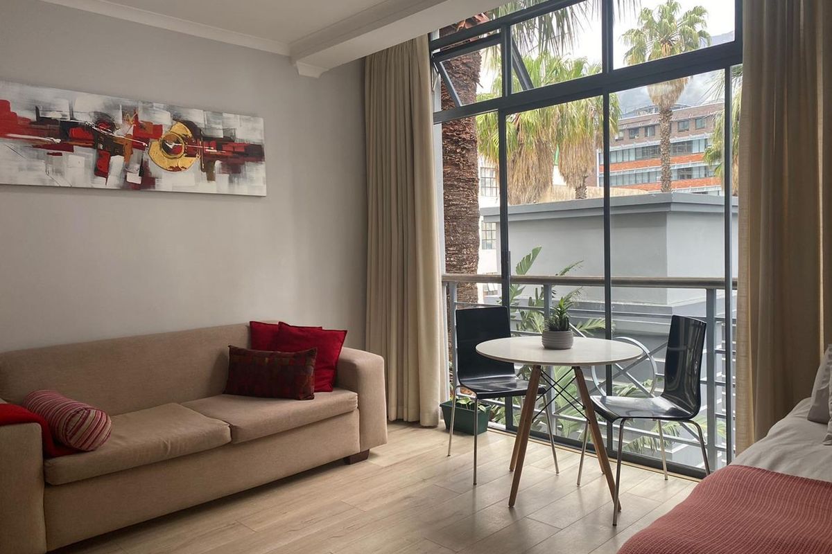 SUPERB STUDIO - FULLY FURNISHED - Photo 2