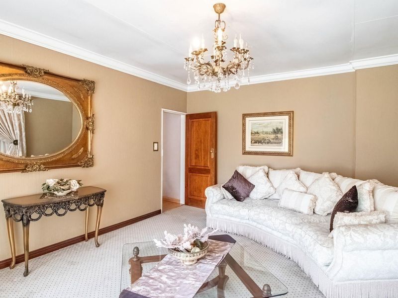 Your Dream Family Home Awaits in Lakefield Extension 21! - Photo 4