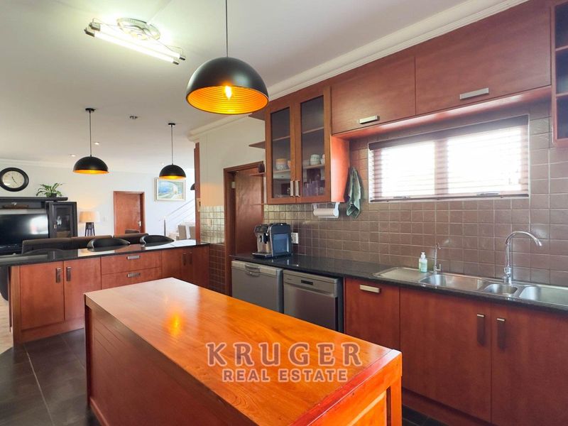 Big Family? Holiday Home? Why Not Both? - Photo 8