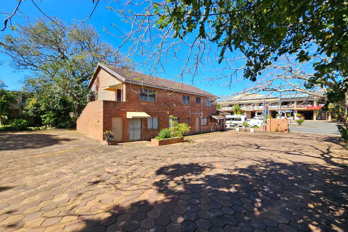 Exclusive Opportunity to Own a 4000 sq.m Property in St. Lucia - Photo 3