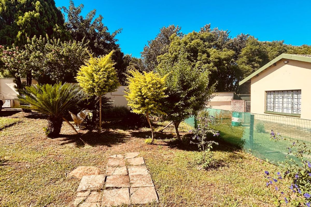 3 Bedroom townhouse for sale in Vryheid - Photo 2