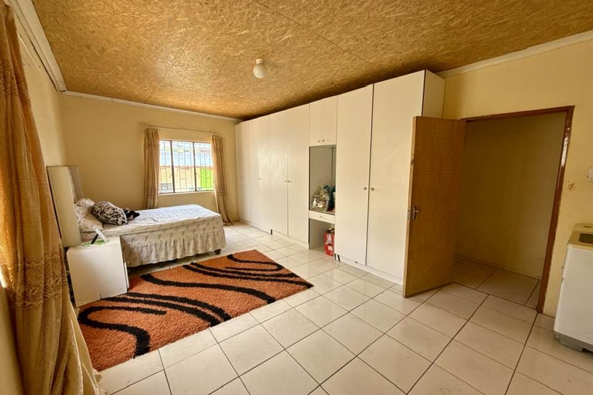 7de Laan - Otjomuise - Photo 4