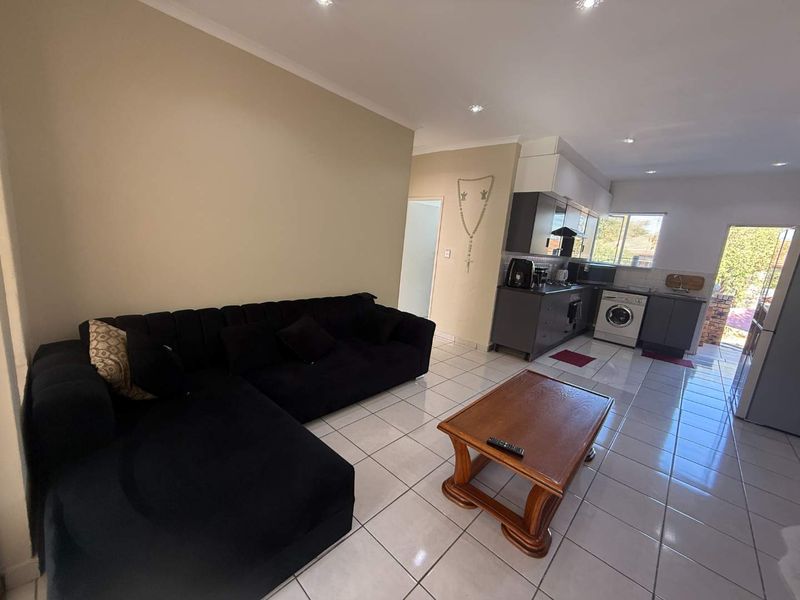 FOR SALE – JUST MOVE IN! - Photo 9