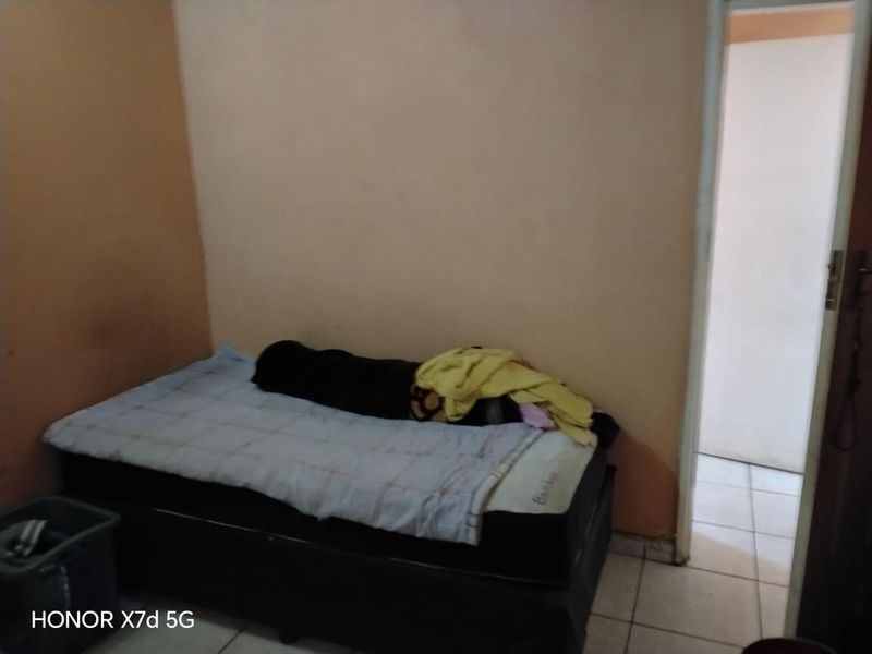 2- bedroom unit perfect for rental purposes - Photo 7