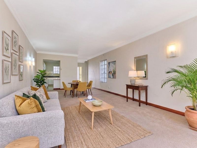 Your Ideal Home- Private Garden and Top Facilities - Photo 5