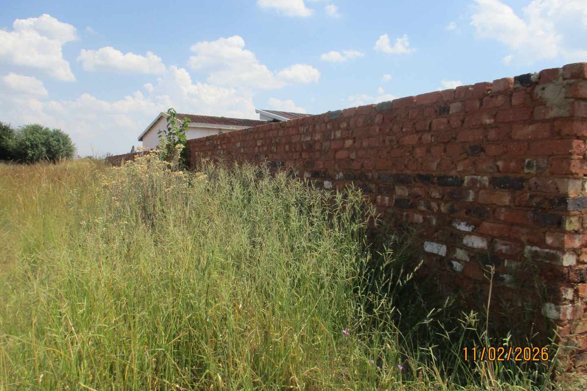 Enjoy the tranquility of Henley - Photo 2