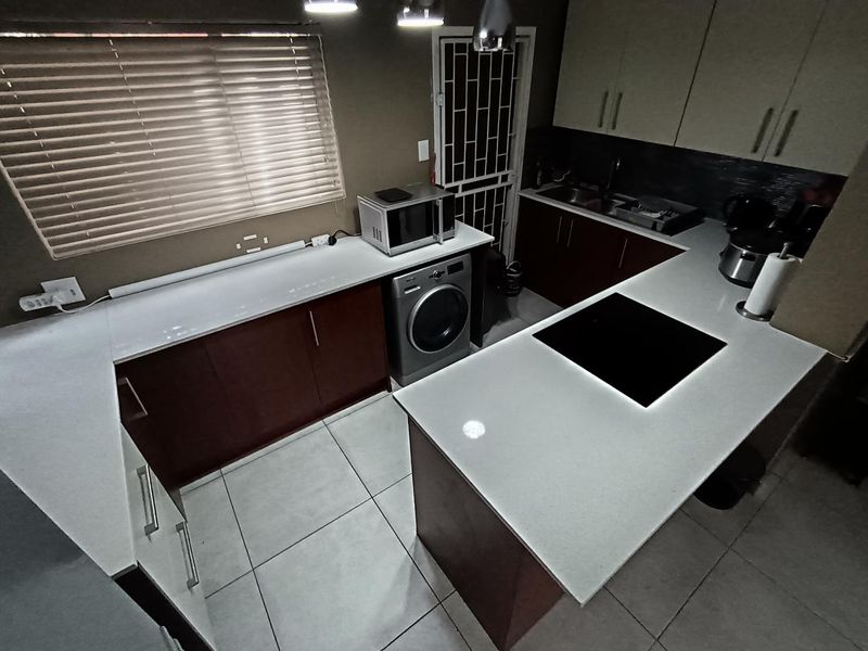 Craig Park, 2-bedroom Duplex for sale - Photo 4