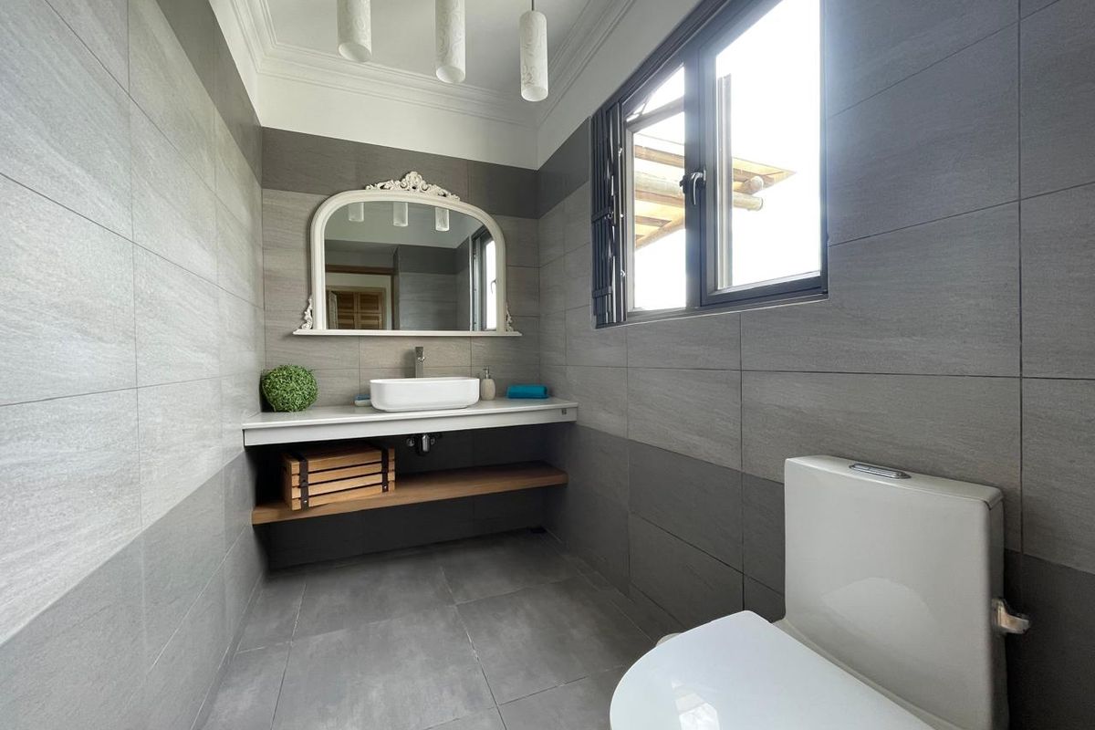 Exceptional Duplex Penthouse: 259 m2 Just 200m from the Beach - Photo 5