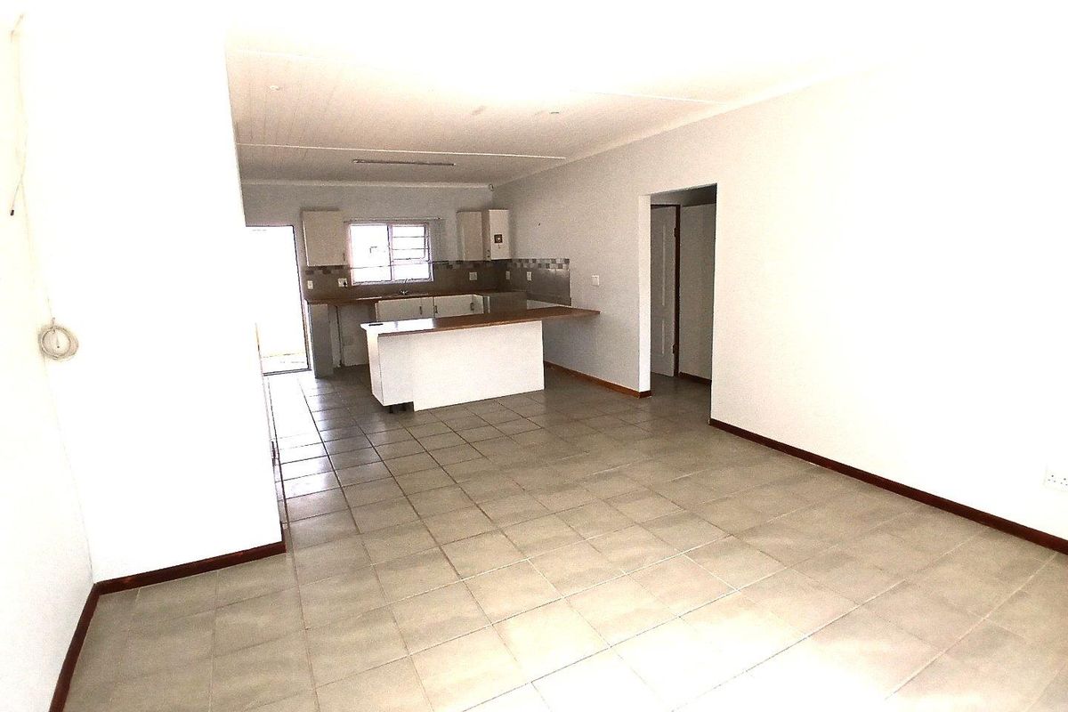 BUILT 6 YEARS BACK; WALKING DISTANCE TO OCEAN - Photo 5