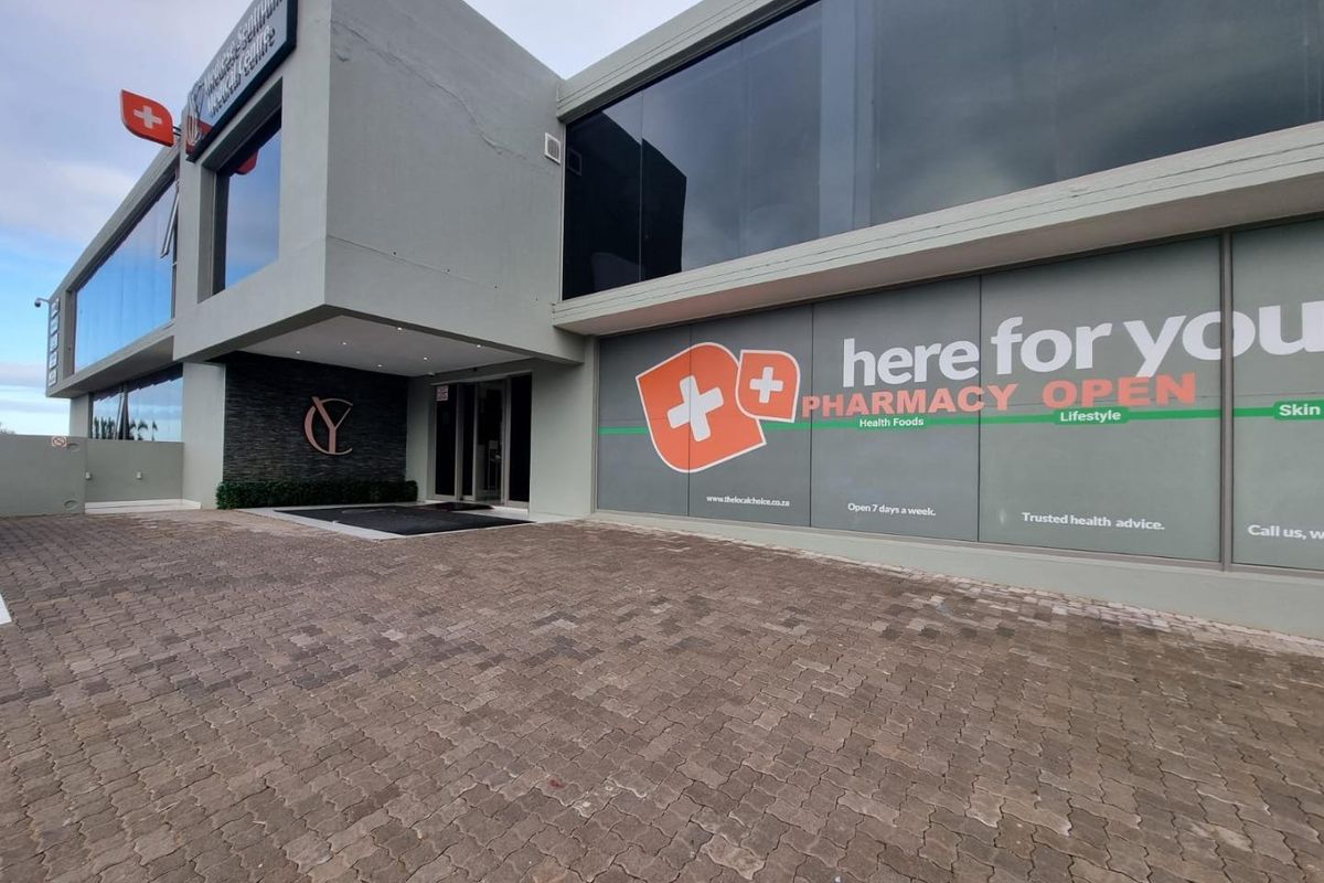 Medical Suite for rent in Dana Bay - Photo 2