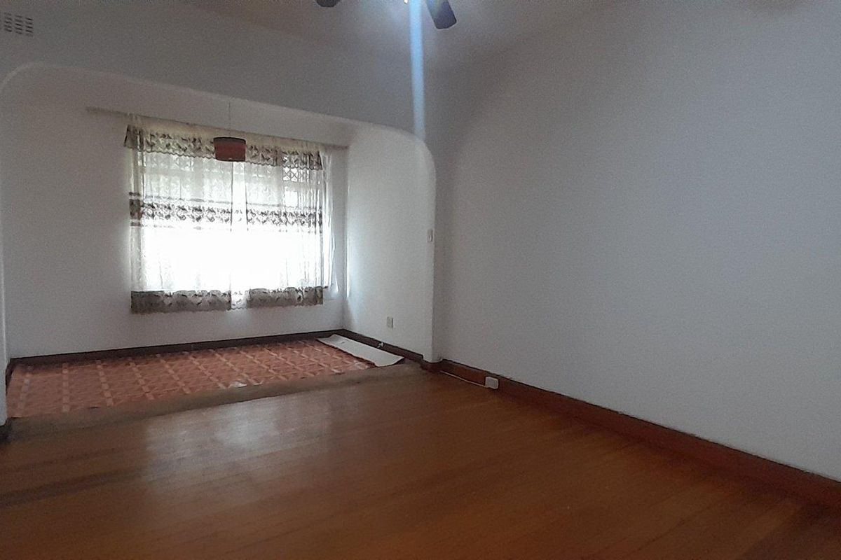 Prime Location 2.5 Bed Apartment – Near Shops & DUT - Photo 5