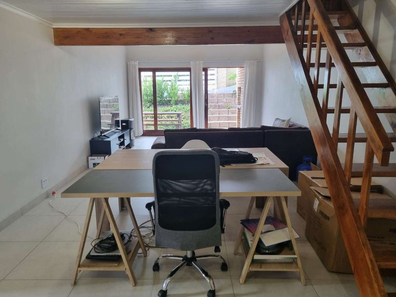 This property offers sophistication, comfort and safety in one of the most sought- after areas. - Photo 10