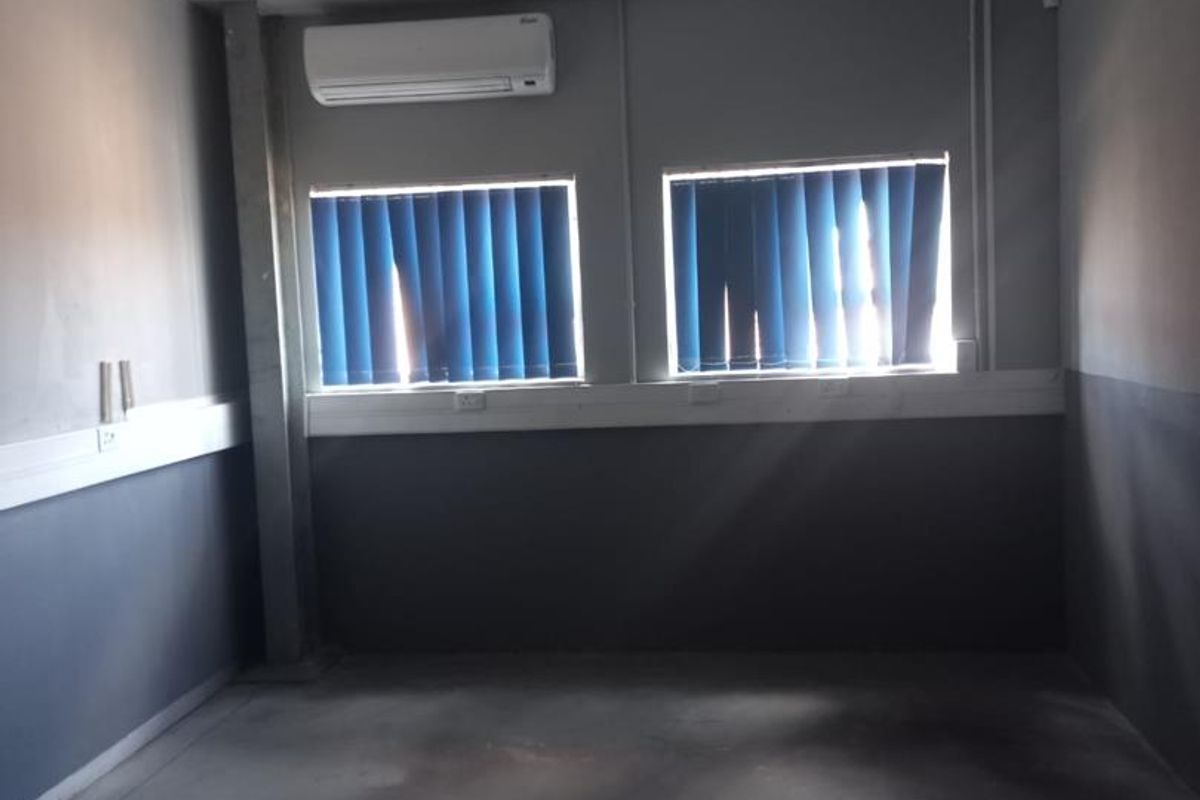 Versatile Commercial Space with Industrial Appeal in Richards Bay - Photo 3