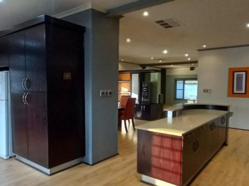 FOR SALE- 4 BEDROOM HOUSE IN OKAHANDJA, NAMIBIA - Photo 3