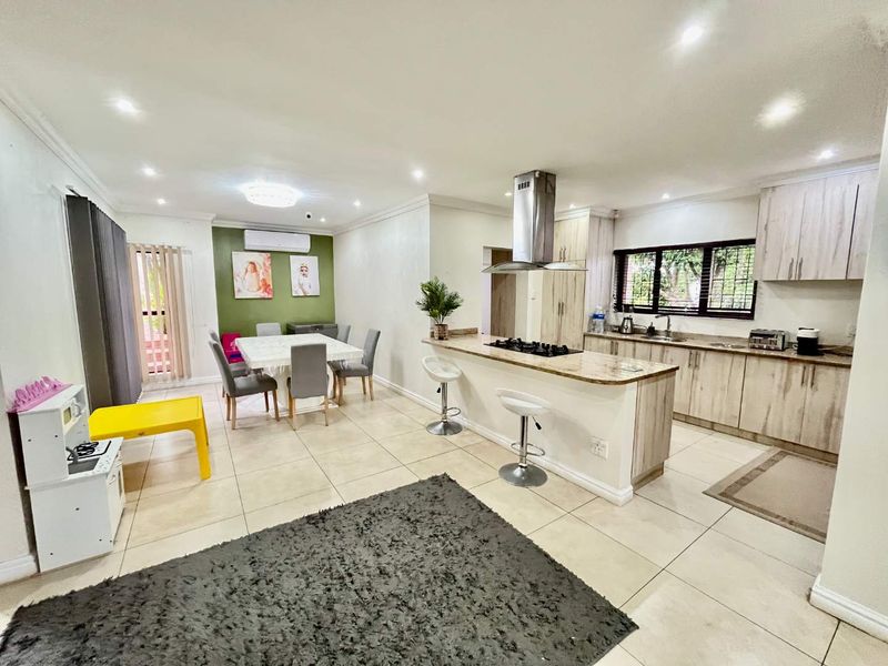 Hendra Estates - Stunning Family Home For Sale In Glen Anil - Photo 6