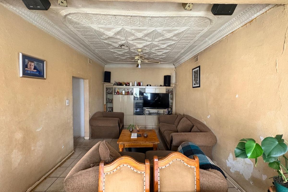 FIX-ME-UP home - Photo 5