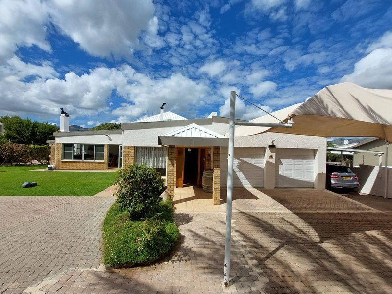 For Sale  Olympia - Freestanding home with flat - Photo 9