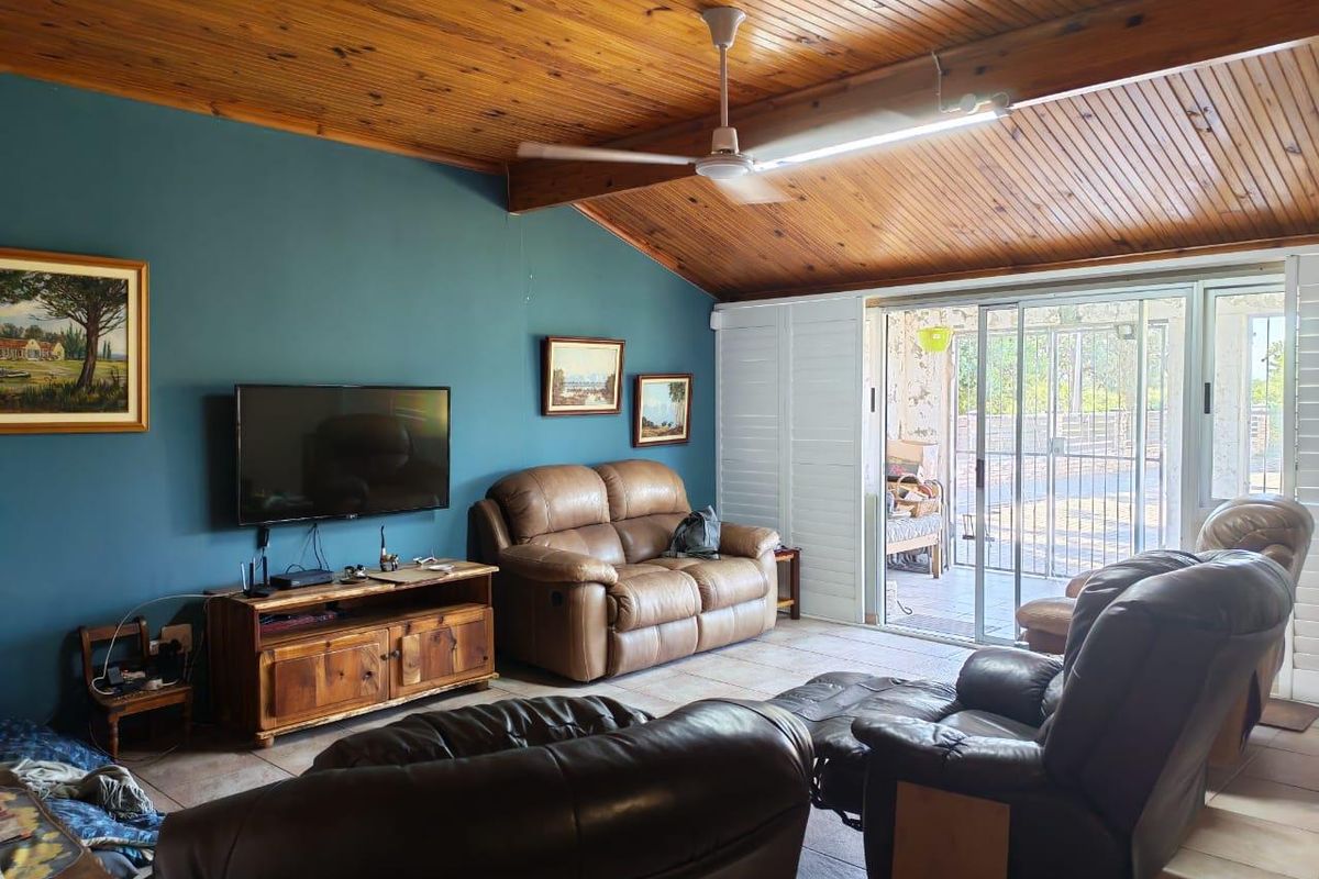 Prime Business Development Property in Addo - Photo 2