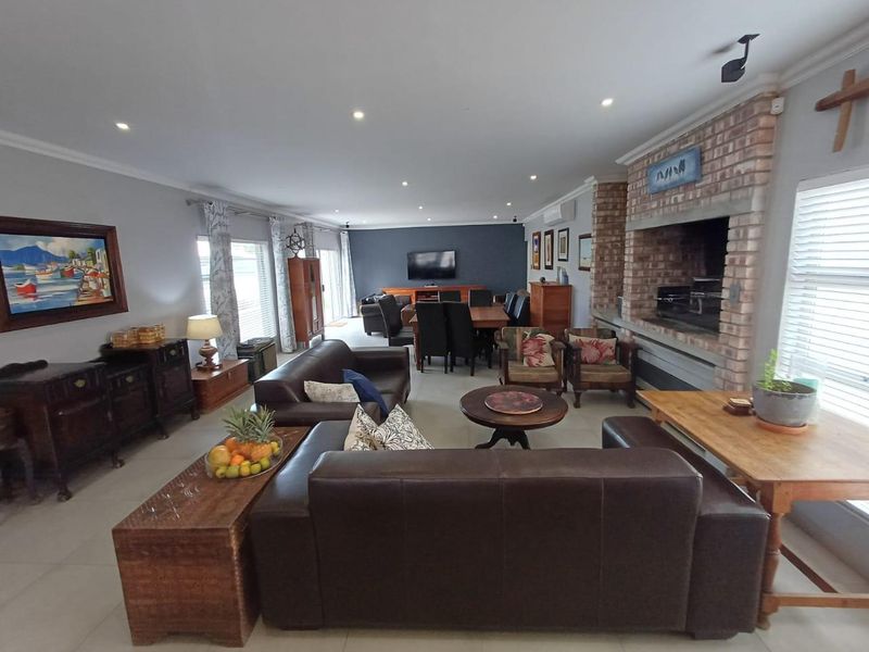 Family home - PRICE REDUCED TO SELL FAST!!! - Photo 4