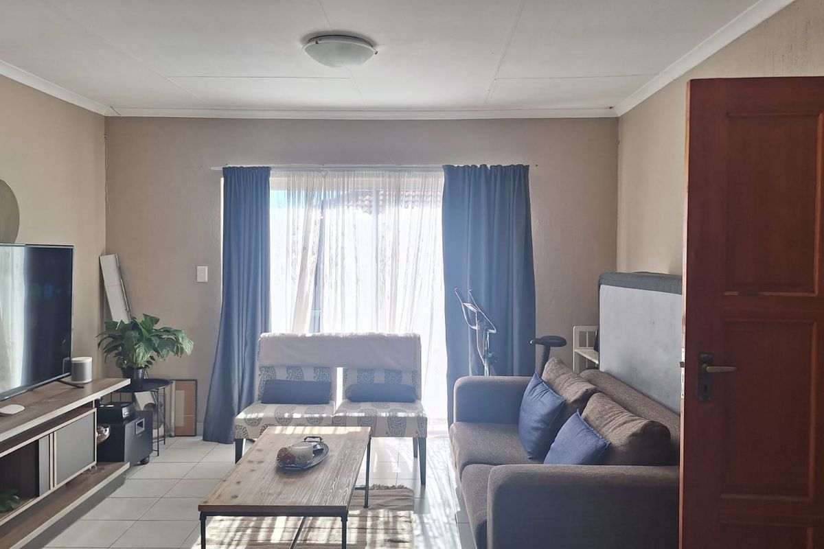 Lovely 2 Bedroom Apartment in Northgate - Photo 3