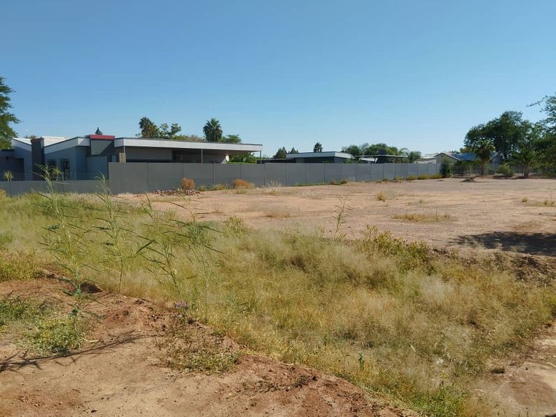WELL-LOCATED LARGE ERF FOR SALE IN MARIENTAL NORTH – EASTERN SIDE - Photo 6
