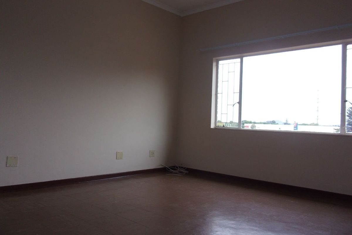 1 BEDROOM FLAT TO RENT IN PRETORIA NORTH - Photo 4