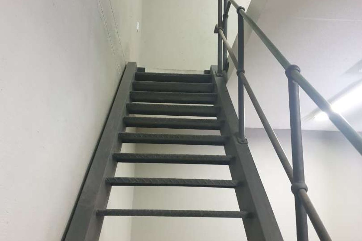 PROSPERITA WAREHOUSE TO LET - Photo 5