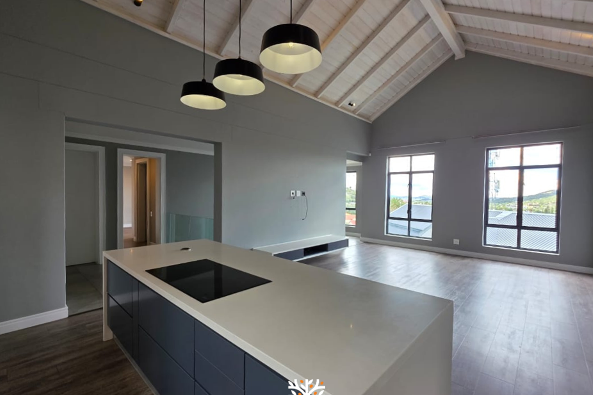 Modern Duplex Living at Prestigious Am Weinberg | N$9 200 000 - Photo 4