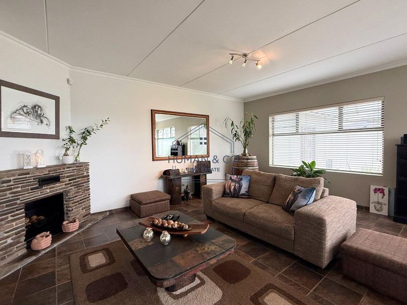 Residential Property with Excellent Potential - Photo 5