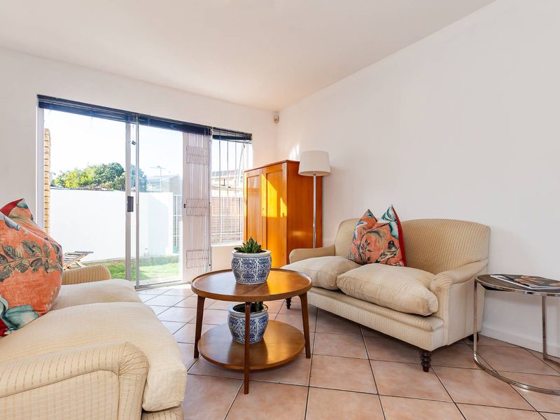 Elegant Double-Storey Living in a Secure, Sought-After Setting - Photo 7