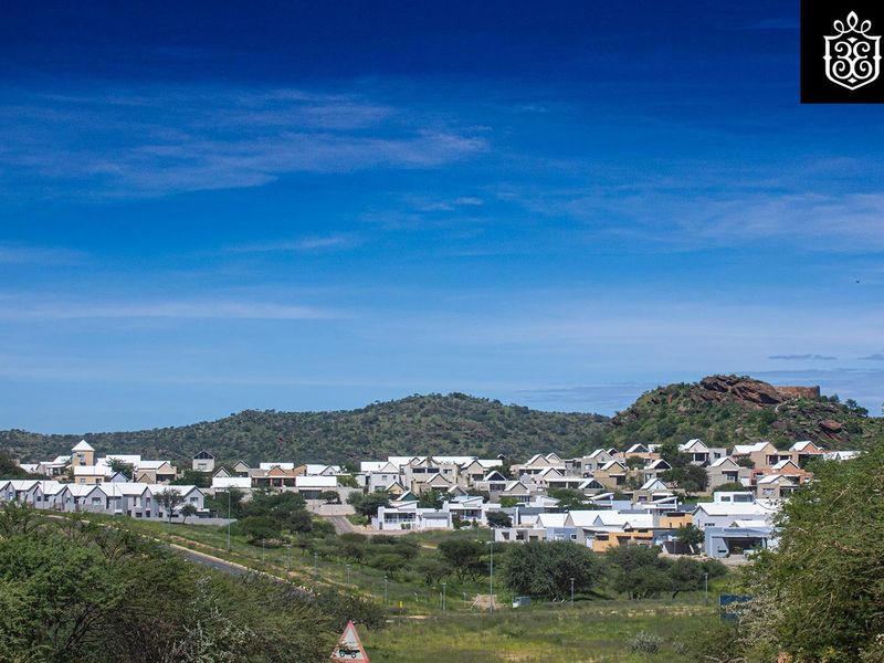 ATTENTION DEVELOPERS! Retirement Lifestyle or Gen Res vacant land - Photo 2