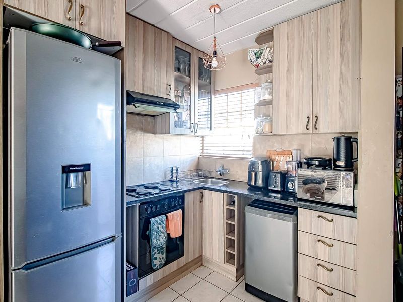 Ground Floor Apartment - Photo 7