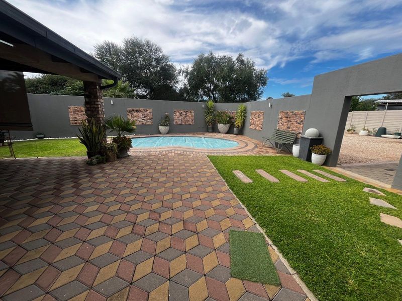 Rare find in Pioneers Park - Photo 7