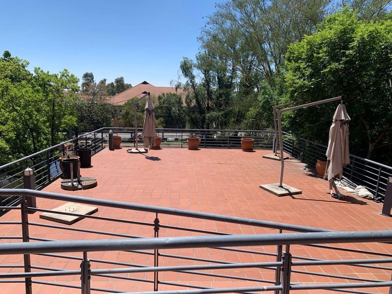 567m2 Woodmead Office To Let - Photo 4